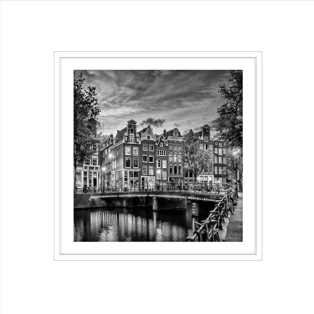 Amsterdam Idyllic impression from Singel