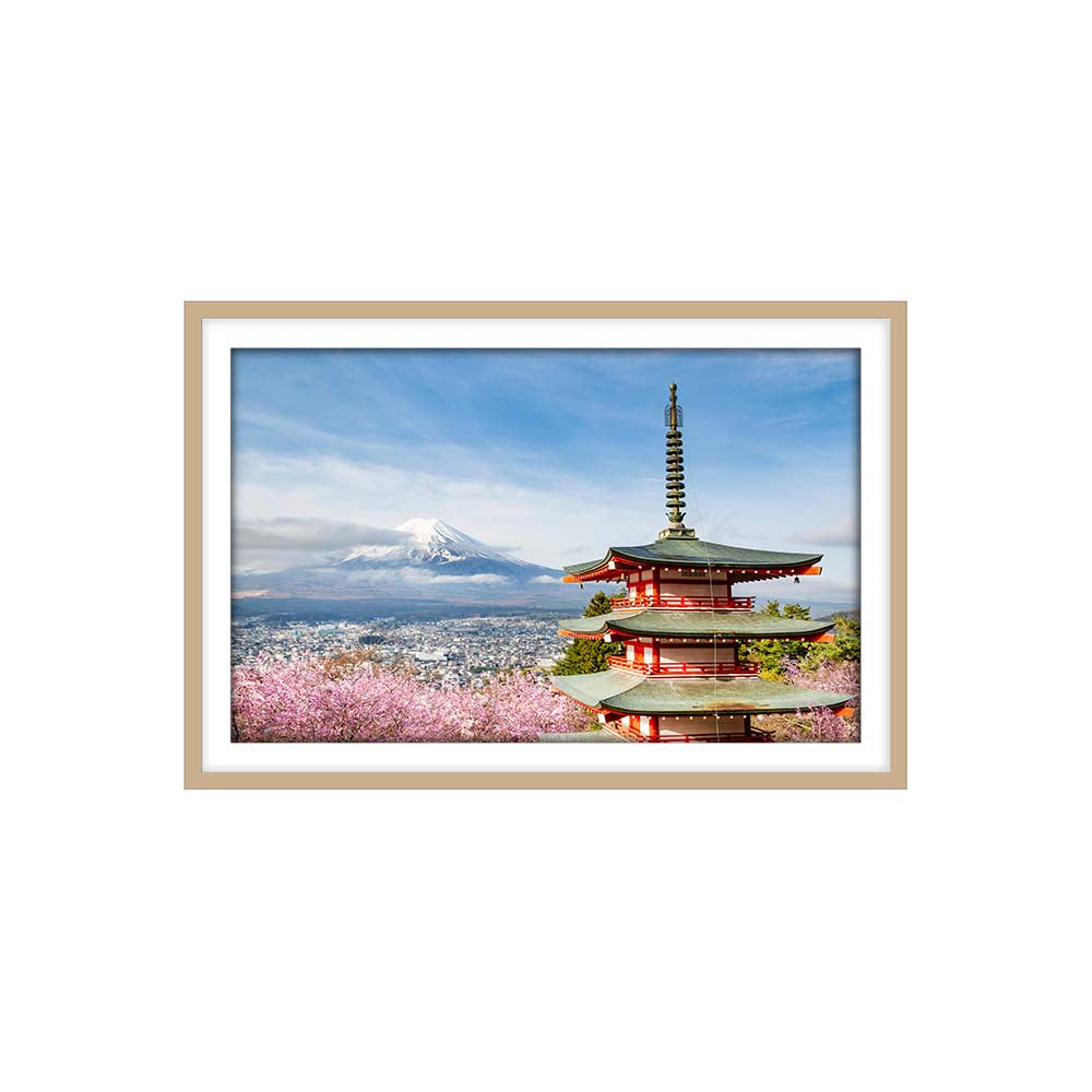 Magnificent view of Mount Fuji with Chureito Pagoda