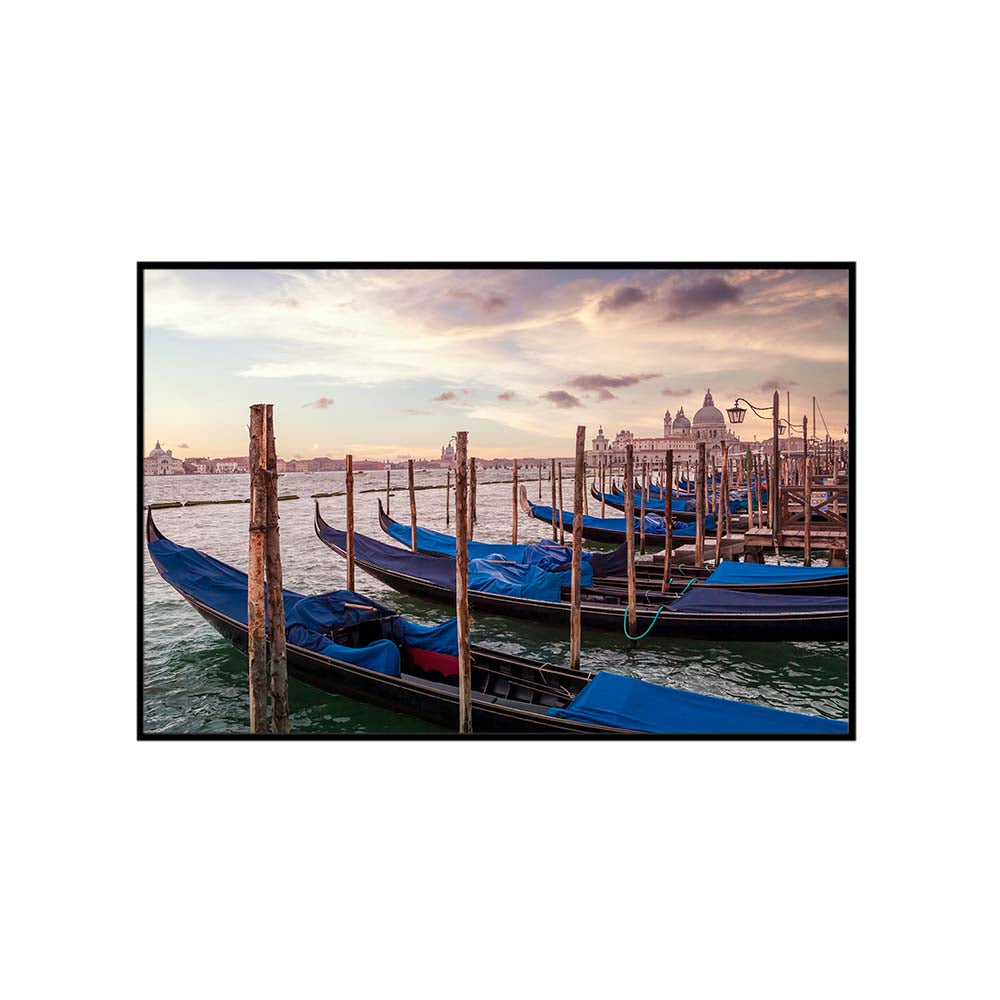 VENICE Gondolas & Santa Maria della Salute