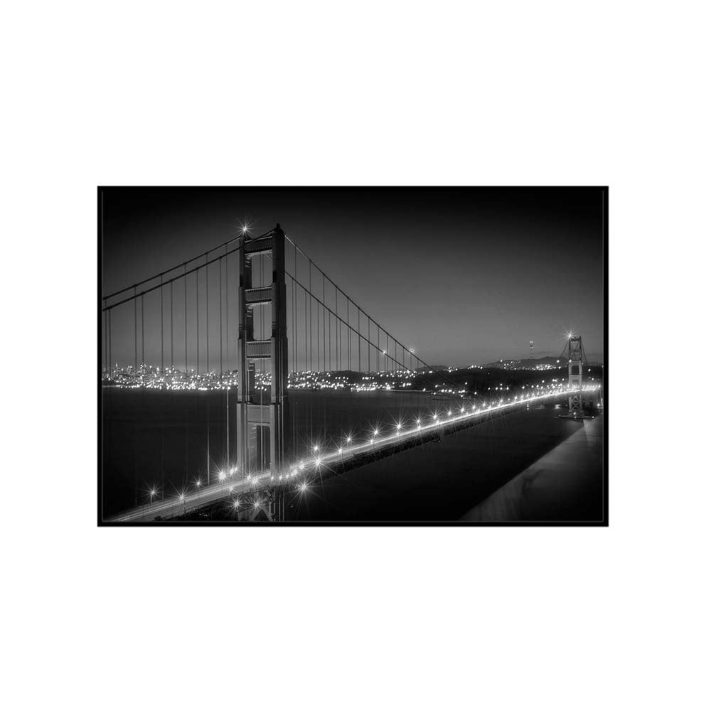 Monochrome Cityscape of Golden Gate Bridge